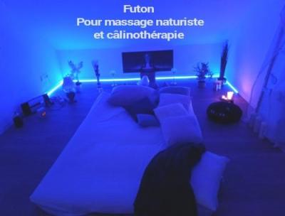 futon+massage+naturiste